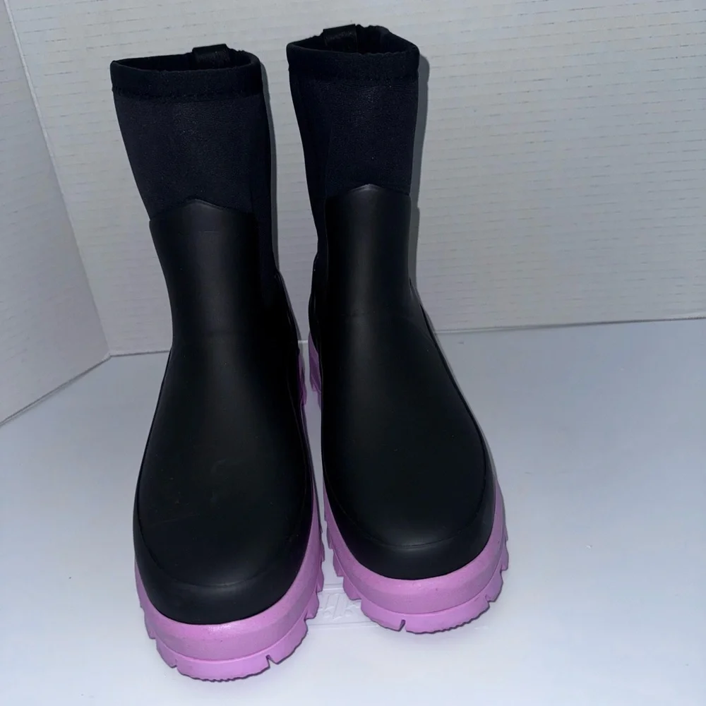 Hunter City Explorer Short Black/Pink Neoprene/Rubber Rain Boots 6US